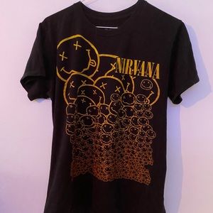 Nivana graphic tee